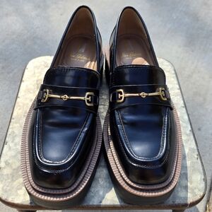 Laurs Lug Sole Loafer